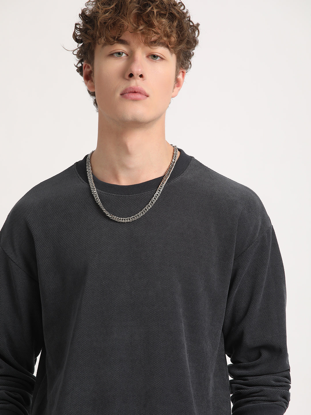 Premium Sweatshirts, Global Fashion, Universal Designs, Sustainable Apparel, World Class Quality, Breathable Fabric, Trendy Graphics, Minimalist Styles, Worldwide Shipping, Eco-Friendly Sweatshirts. Unwrap a universe of style and snugness. Make every moment a statement with our iconic sweatshirts. Shop now and redefine your fashion quotient!