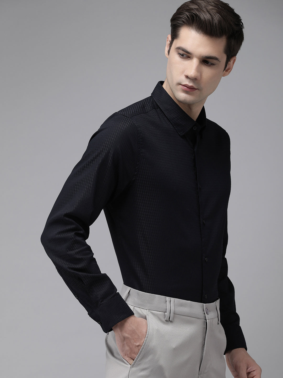 Barera: Men's Blue Slim Fit Formal Shirt | The Bear House