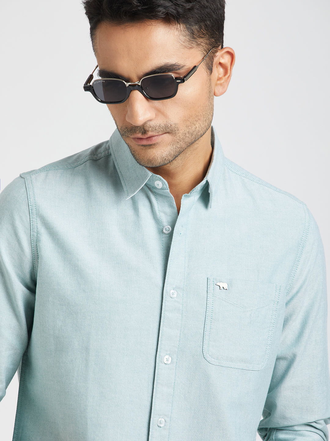 Decos - Men Green Solid Slim Fit Cotton Casual Shirt | The Bear House