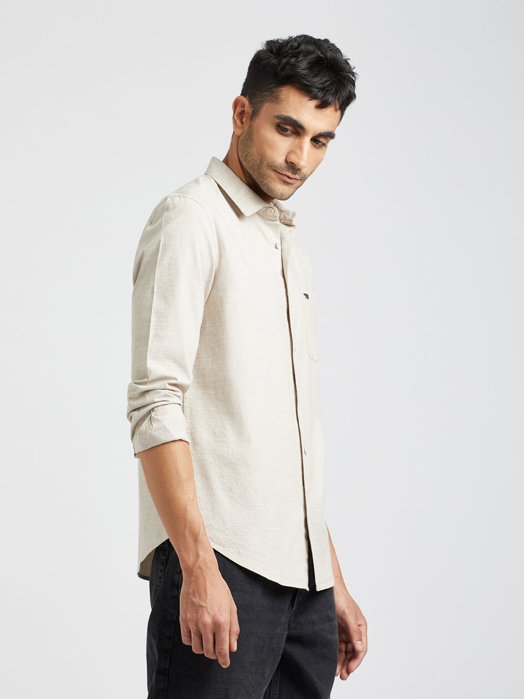 Men Beige Solid Slim Fit Cotton Casual Shirt