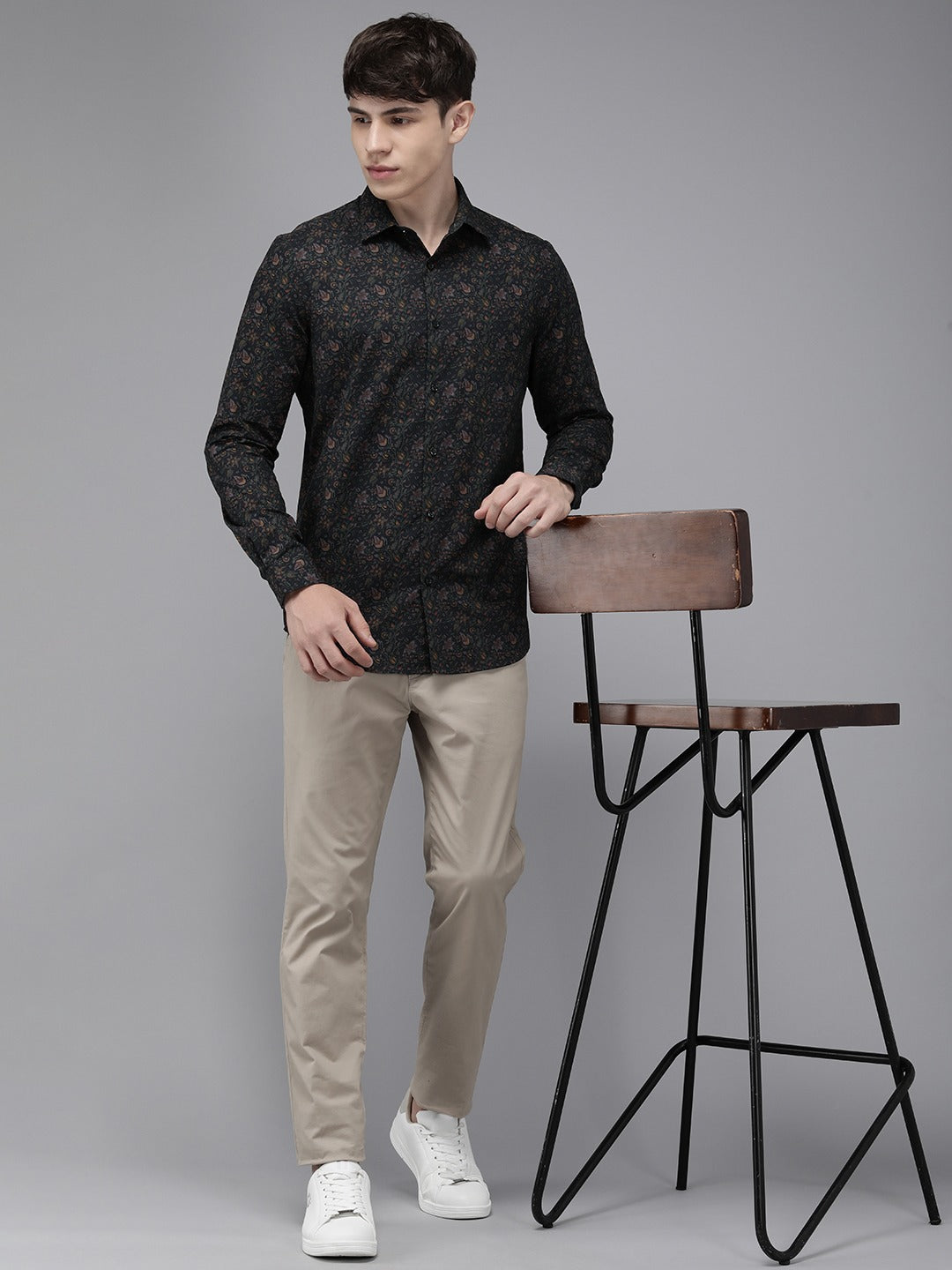 Men Black Printed Slim Fit Cotton Casual Shirt