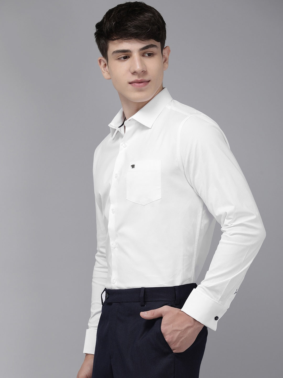 Tomsk - Men White Solid Slim Fit Cotton Lycra Formal Shirt With French Cuff | The Bear House